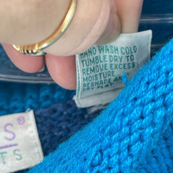 Segrets Womens Vintage 1980’s Sweater Hand Knit Rolled Mock Neck Blue Small - Picture 4 of 9